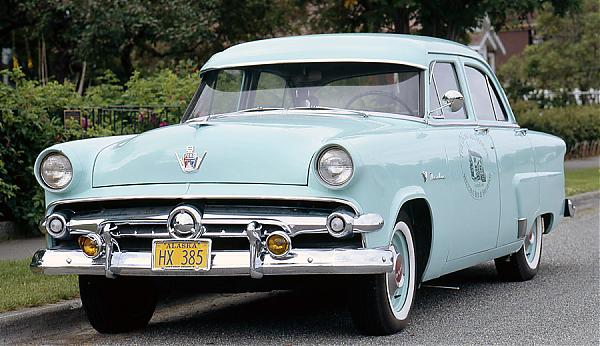 Ford Mainline Classic Car Oscar Gill B&B-1b 5x9.jpg