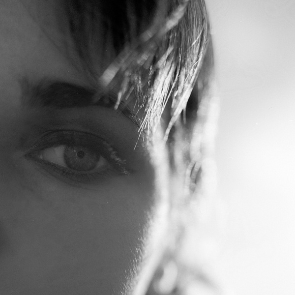 Claire_12BW_fb.jpg
