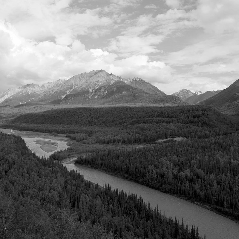 A0000042 Chugach Mtns Matanusksa River BW.jpg