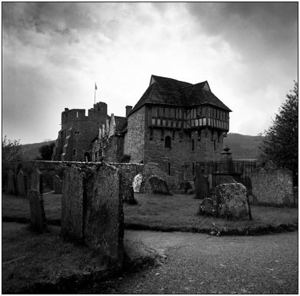 Stokesay Castle200.jpg